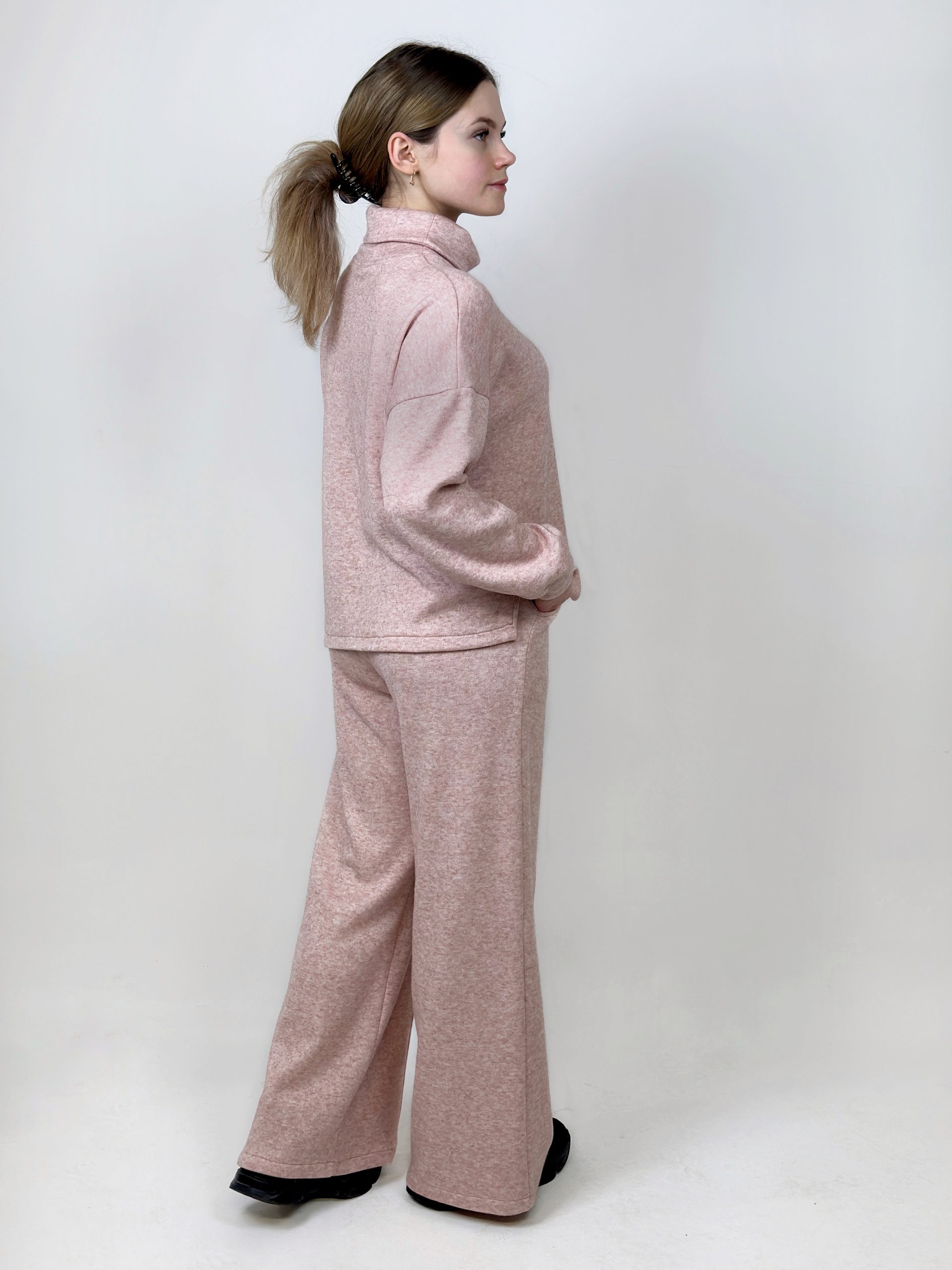 Костюм для дівчинки - штани палаццо та джемпер із воротом