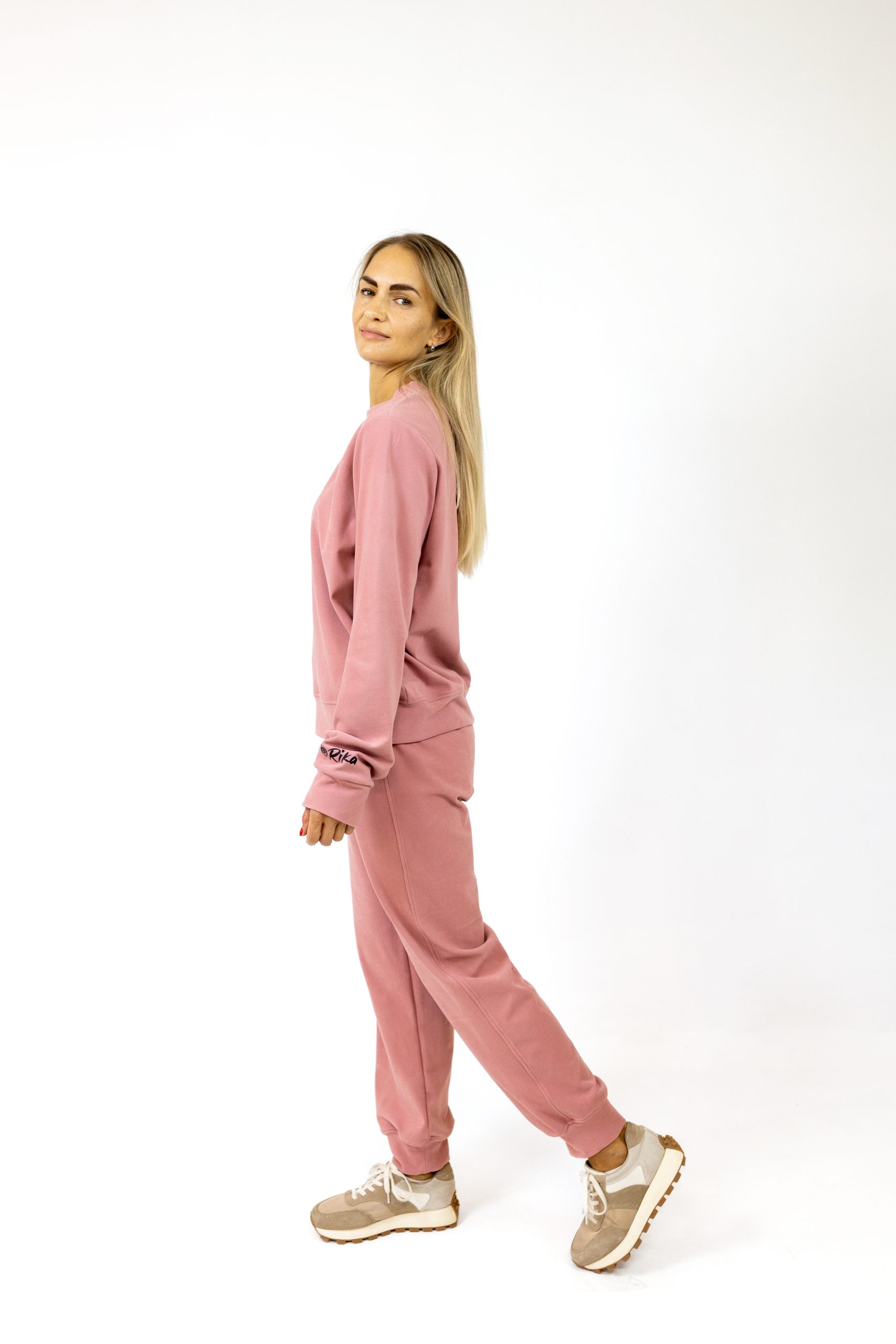 Жіночий спортивний костюм «Pink»
