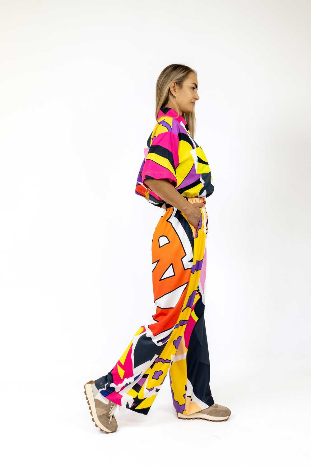 Жіночій літній костюм 