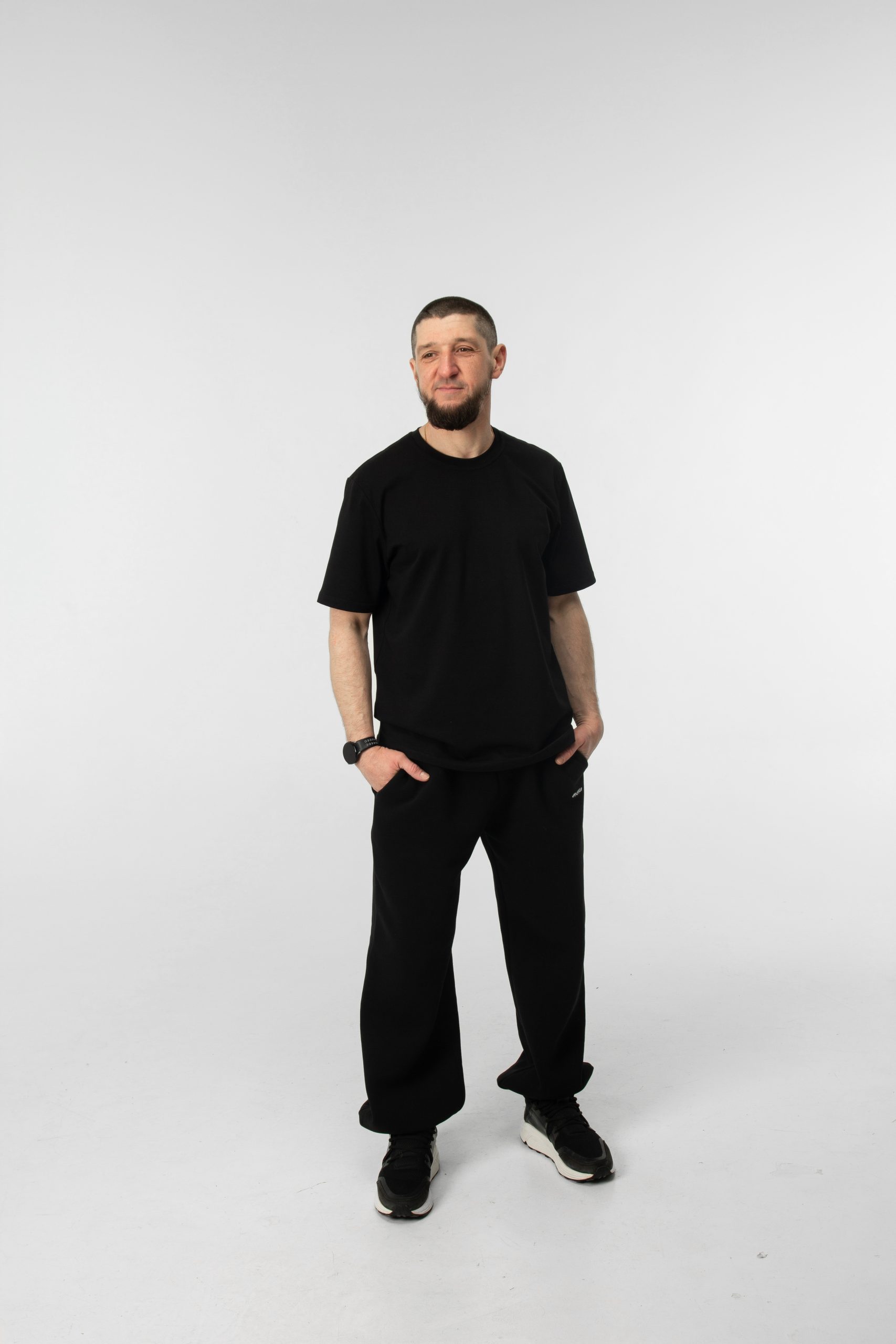 Базова футболка для чоловіків чорна oversized